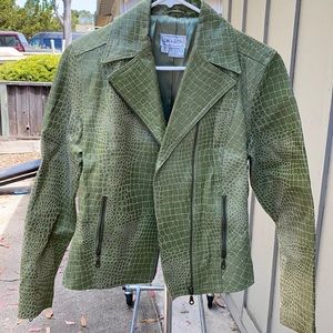 Snake print leather jacket! ✨